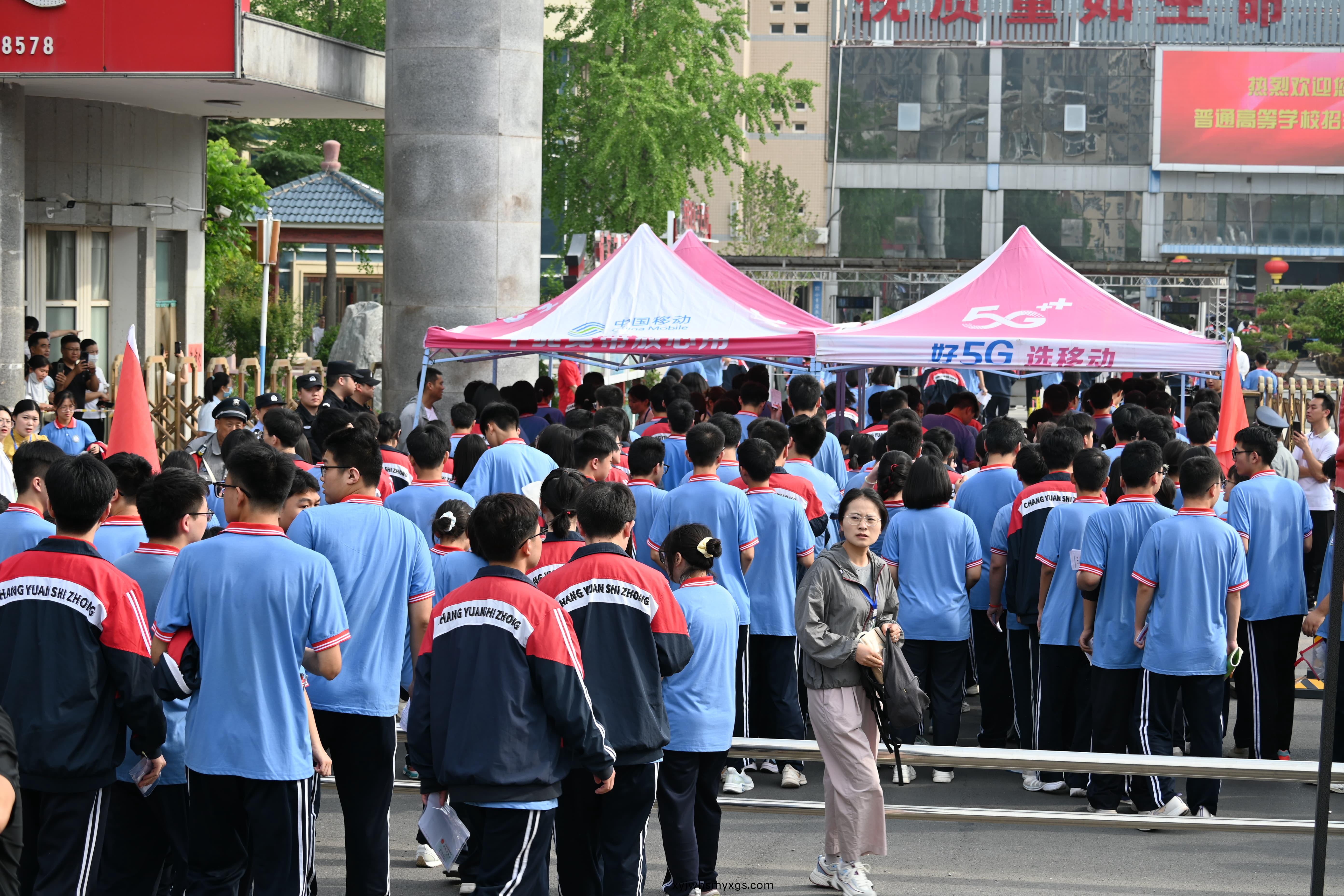 牧淩工控助(zhu)力高攷|筆(bi)畊逐夢·愛心(xin)護航